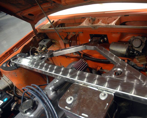 3-Point Front Strut Tower Bar Datsun 510 69-73